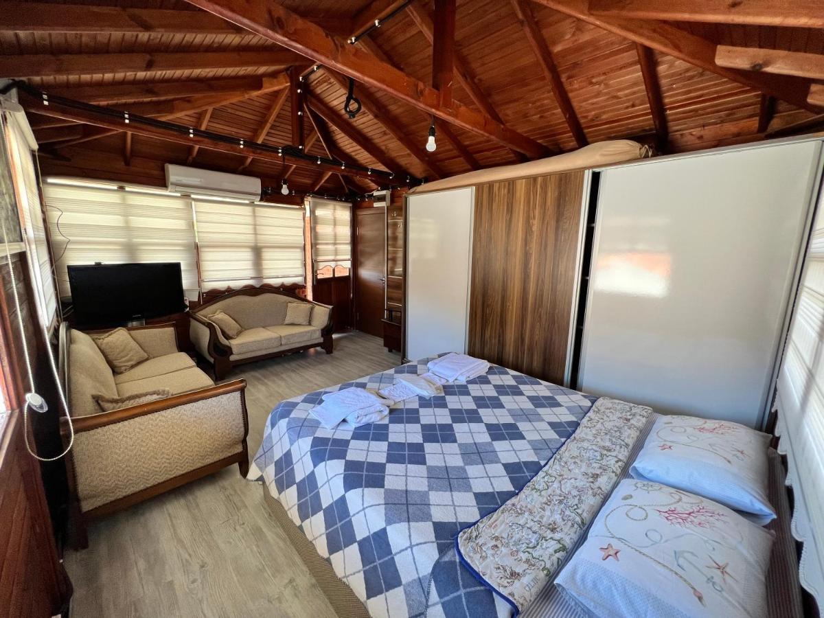 Giritli Rum Meyhanesi&Butik Otel Karaburun  Dış mekan fotoğraf