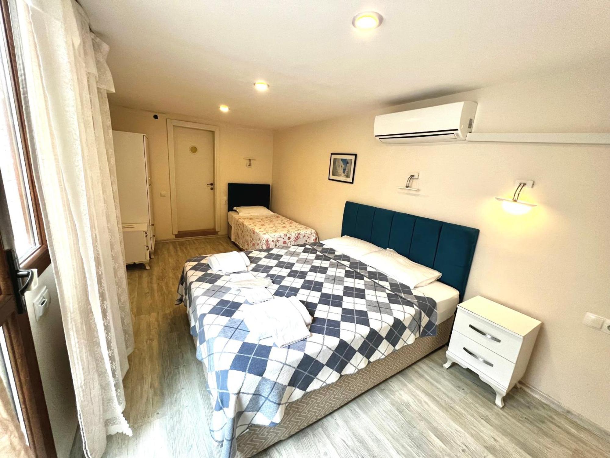 Giritli Rum Meyhanesi&Butik Otel Karaburun  Dış mekan fotoğraf